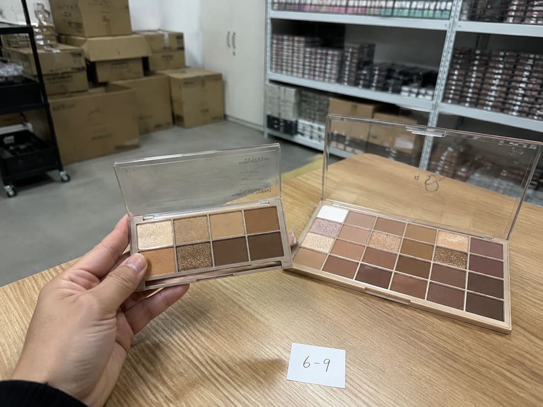 best eyeshadow palette to buy for B2B retail and OEM sourcing