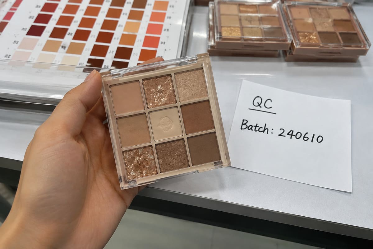 Commercial criteria for classic eyeshadow palettes best eyeshadow palettes of all time market cycle criteria