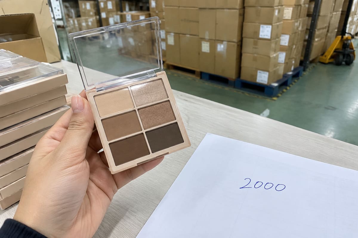 private label eyeshadow palette export documentation for Middle East markets