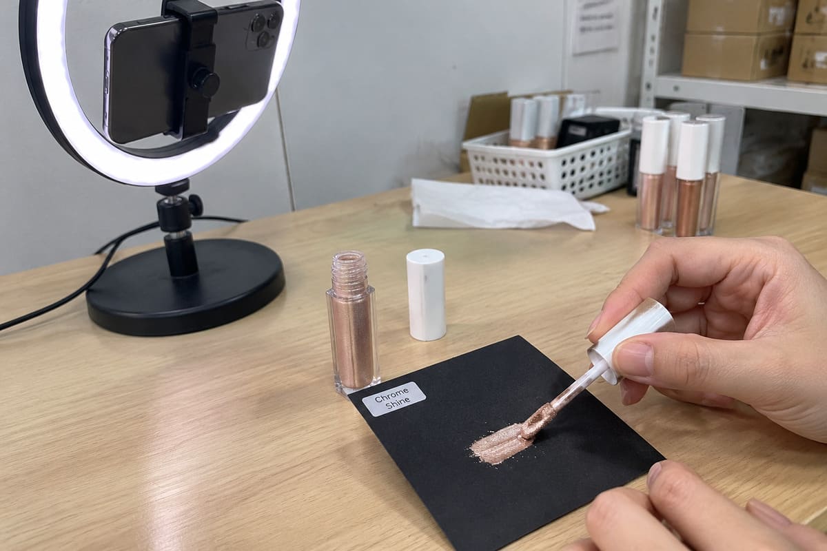 Liquid eyeshadow and powder eyeshadow comparison liquid eyeshadow vs powder comparison for Southeast Asian beauty brands