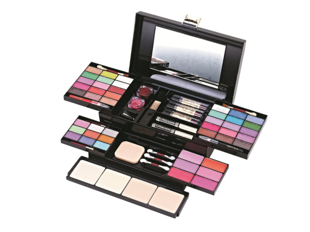 Luxury Makeup Kit for Middle East